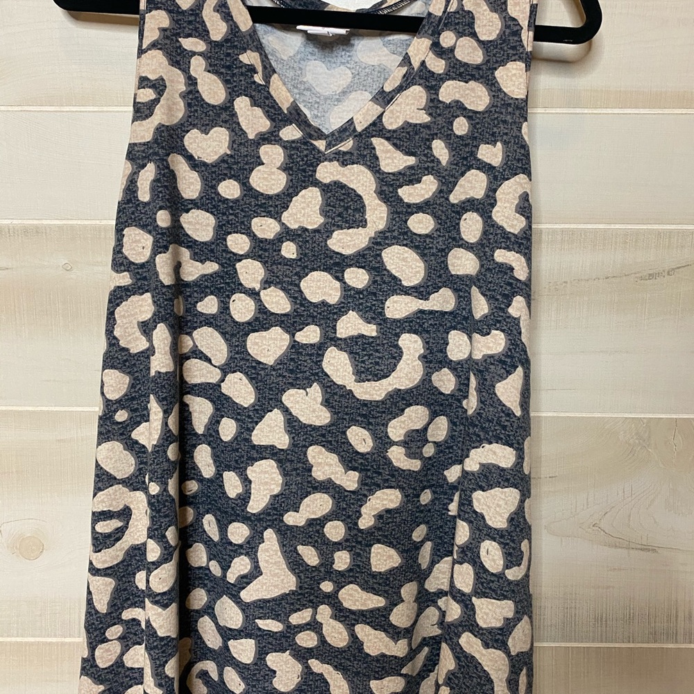LuLaRoe animal print Kristina tank